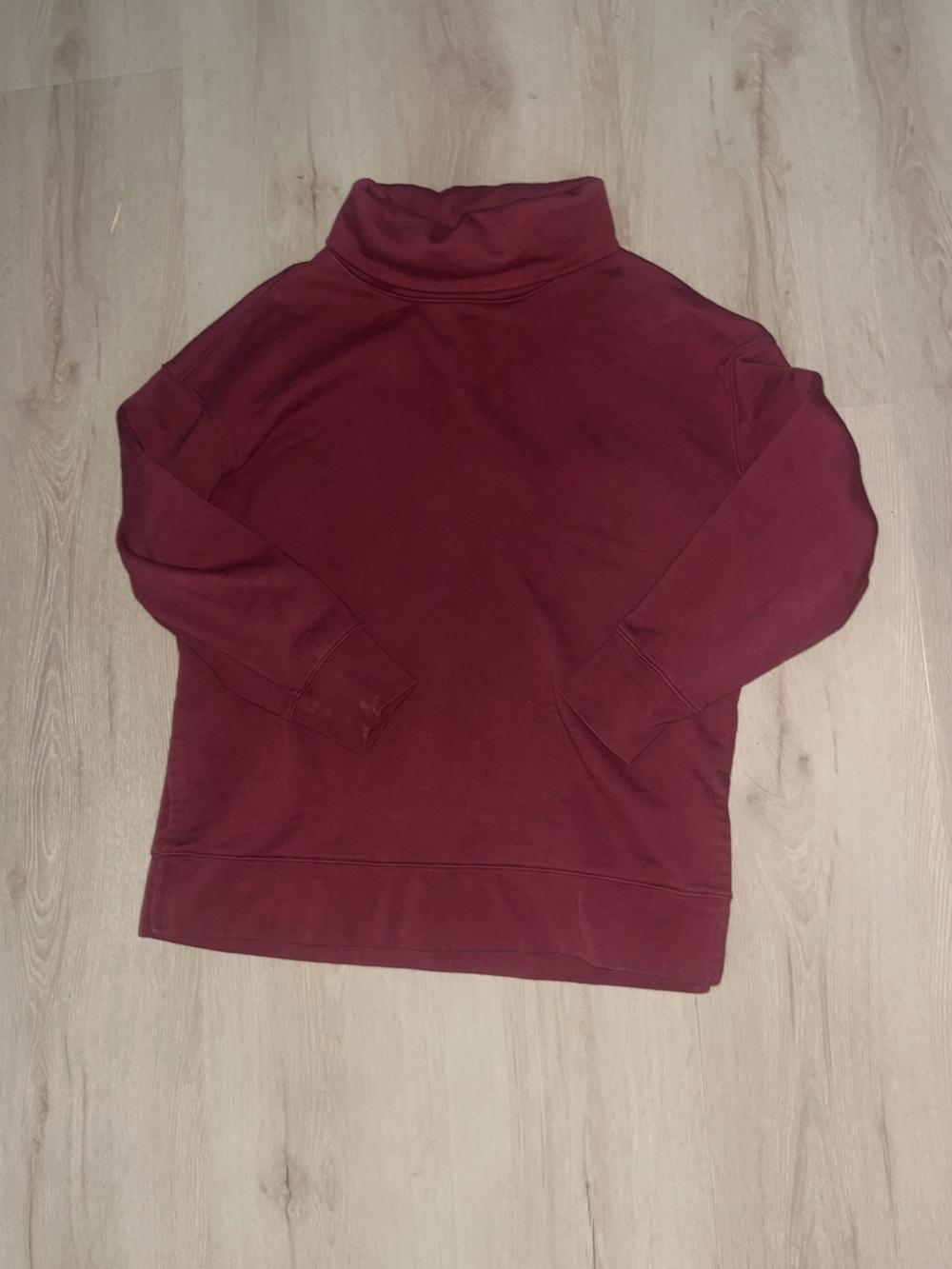 Athleta Maroon Turtleneck Pullover Sweatshirt